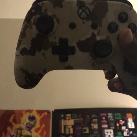 Controller Camo Wired Controller (no wire) - Picture 5 of 6